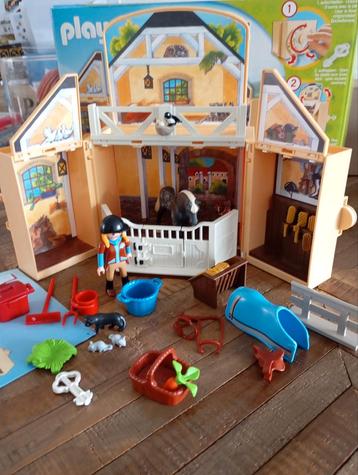 Playmobil 5418 Country meeneem Paardenstal  beschikbaar voor biedingen