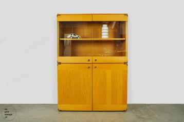 Vintage 20th century Italiaanse kast in beuken, IBISCO 70s beschikbaar voor biedingen