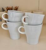 4 mokken bekers met oor Arzberg Move Sequense, Huis en Inrichting, Ophalen of Verzenden, Zo goed als nieuw, Overige stijlen, Kop(pen) en/of Schotel(s)