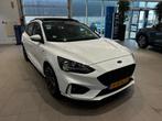 Ford Focus Wagon 1.0 EcoBoost ST Line Business Panoramadak |, Gebruikt, Euro 6, 1283 kg, Wit