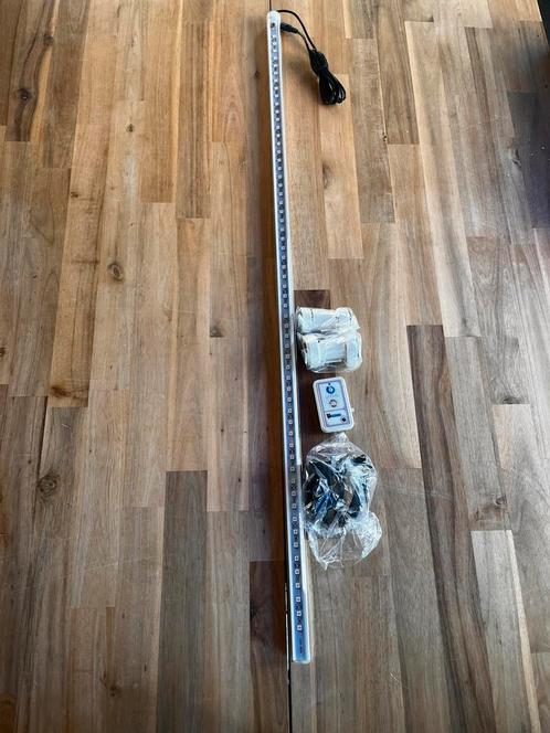 Superfish retro led multi met 6 verschillende kleuren 100cm, Dieren en Toebehoren, Vissen | Aquaria en Toebehoren, Nieuw, Verlichting of Verwarming