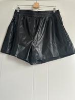 Zwarte leren short zara maat xl, Kleding | Dames, Kort, Zwart, Maat 46/48 (XL) of groter, Ophalen of Verzenden