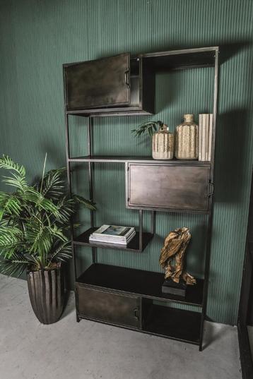 NIEUWE Zwart metalen open kast boekenkast drankenkast Duan beschikbaar voor biedingen