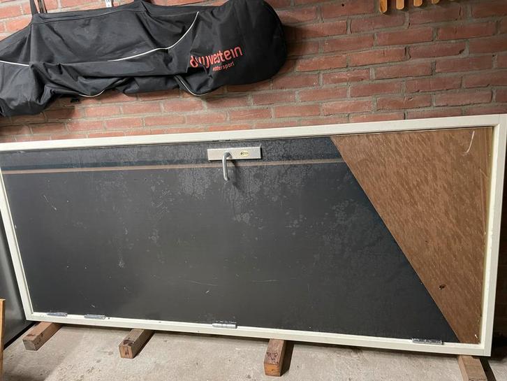 Houten meranti dichte achterdeur kozijn (buitendraaiend), Doe-het-zelf en Verbouw, Kozijnen en Schuifpuien, Nieuw, Deurkozijn