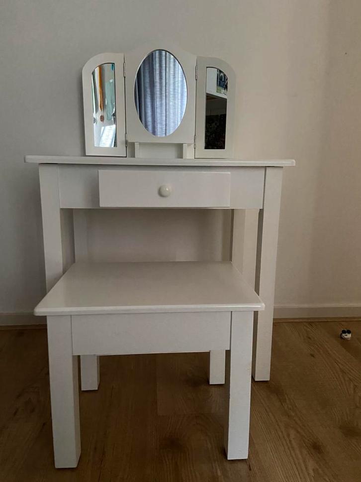 Kaptafeltje met krukje (kind), Huis en Inrichting, Tafels | Kaptafels, Zo goed als nieuw, Minder dan 100 cm, 50 tot 100 cm, Ophalen