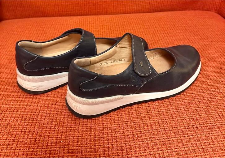Finn Comfort Instappers Donkerblauw Maat 41, Kleding | Dames, Schoenen, Zo goed als nieuw, Instappers, Blauw, Ophalen of Verzenden