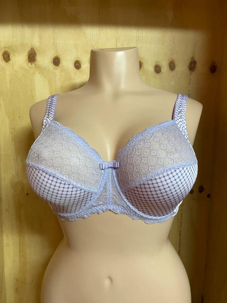 Dacapo bh maat 90e model romanza, Kleding | Dames, Ondergoed en Lingerie, BH, Paars, Verzenden