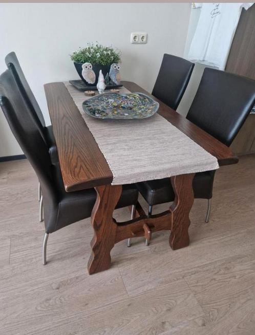 Table + 4 chairs., Huis en Inrichting, Complete eetkamers, Zo goed als nieuw, Ophalen of Verzenden