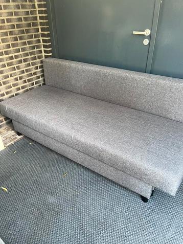 Ikea slaapbank grijs beschikbaar voor biedingen