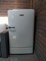 Oude 60er jaren koelkast bolle deur chrome handgreep AEG, Verzamelen, Retro, Ophalen, Huis en Inrichting