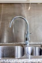 Keuken met apparatuur, Ophalen, Gebruikt, Wit, Graniet of Steen