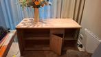 Simpel bureau met laden. Kan in L opstelling, Huis en Inrichting, Ophalen, Gebruikt, Bureau