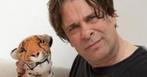 2 tickets voor Hans Teeuwen – Laffe Verlosser - apeldoorn, Twee personen, Mei