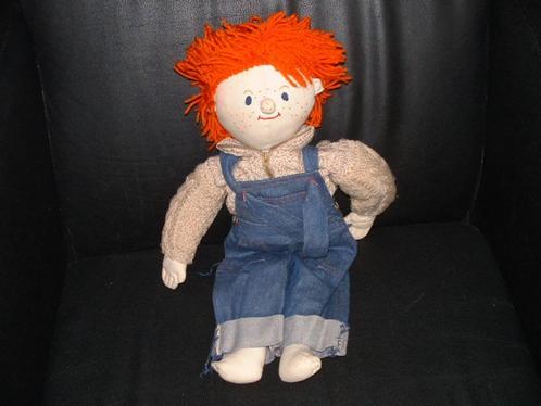 VINTAGE POP JONGEN KATOEN HUIDSKLEUR MET BEIGE GEBREIDE KABE, Kinderen en Baby's, Speelgoed | Knuffels en Pluche, Nieuw, Overige typen