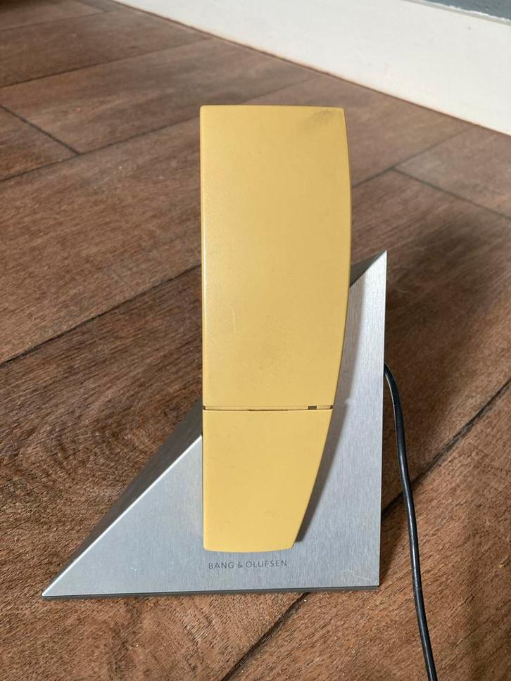 Bang & Olufsen BeoCom 6000 met basisstation, Telecommunicatie, Vaste telefoons | Handsets en Draadloos, Gebruikt, 1 handset, Ophalen of Verzenden