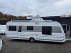 LMC Exquisit 595 VIP 2022 | Queensbed, Caravans en Kamperen, Caravans, Rondzit, Schokbreker, Bedrijf, 5 tot 6 meter