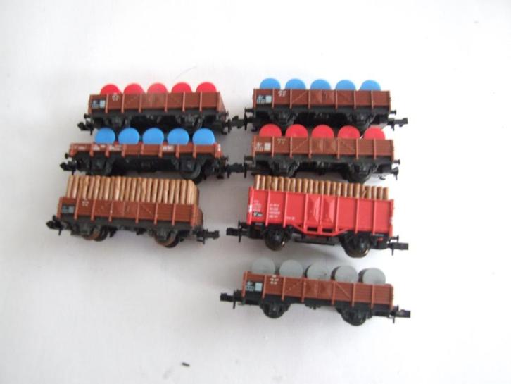 7x laagboordwagons met lading, Hobby en Vrije tijd, Modeltreinen | N-Spoor, Gebruikt, Wagon, Gelijkstroom of Wisselstroom, Overige merken