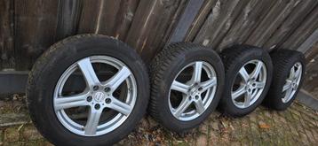 Winterbanden Kia Sportage en Mercedes B klasse beschikbaar voor biedingen