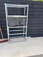 Metalen stellingkast met planken, Ophalen, Gebruikt