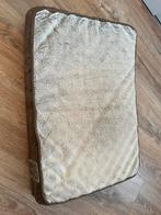 Ergonomisch honden kussen, Ophalen, Zo goed als nieuw