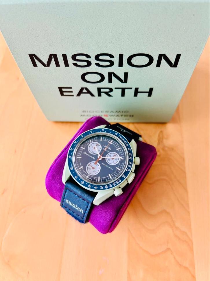 MoonSwatch - Mission On Earth, Sieraden, Tassen en Uiterlijk, Horloges | Kinderen, Zo goed als nieuw, Jongen of Meisje, Groen