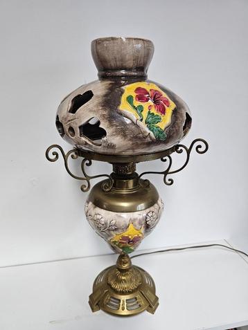 Brocante tafellamp voor €70,-! beschikbaar voor biedingen