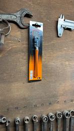 Nieuwe glassnijder, nog in verpakking, Doe-het-zelf en Verbouw, Gereedschap | Handgereedschap, Ophalen of Verzenden, Zo goed als nieuw