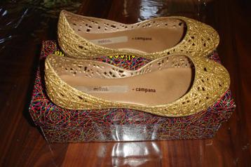 Mini melissa pump schoentje maat 33 goud: nieuw!!! beschikbaar voor biedingen