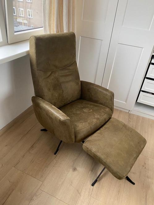 Fauteuil olijfgroen, Huis en Inrichting, Fauteuils, Zo goed als nieuw, Leer, 50 tot 75 cm, 75 tot 100 cm, Ophalen