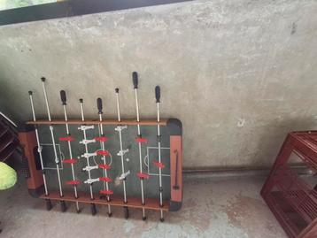 Voetbaltafel zonder poten beschikbaar voor biedingen