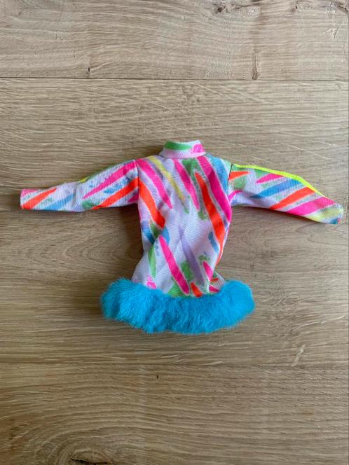 Vintage Barbie Midge Ski Fun top Mattel 1992., Verzamelen, Poppen, Gebruikt, Kleertjes, Ophalen of Verzenden