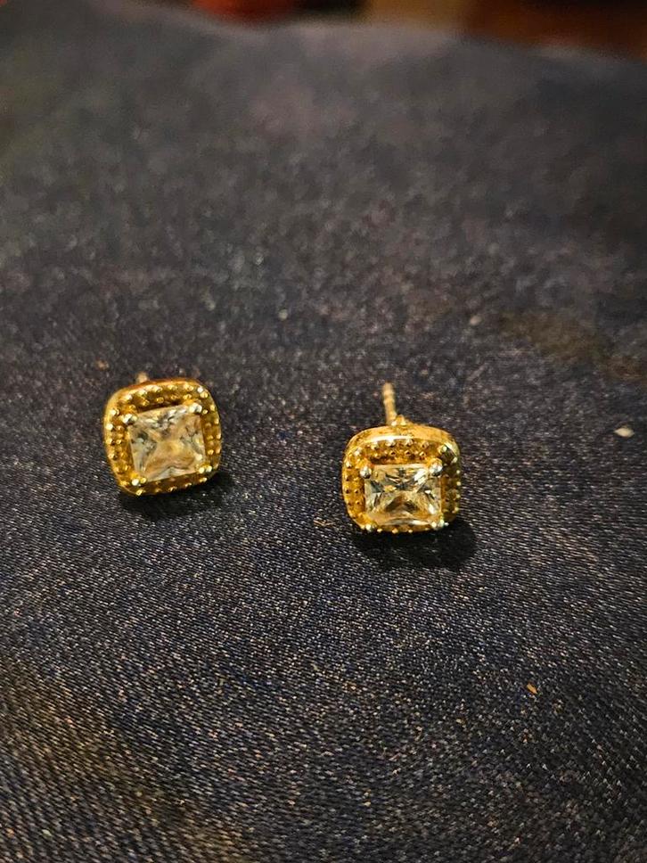 Goudkleurige Zilver 925 Oorknopjes, Sieraden, Tassen en Uiterlijk, Oorbellen, Nieuw, Zilver, Goud, Ophalen of Verzenden