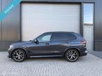 BMW X5 xDrive45e M Sport 530 Pk Pano Sky lounge HUD Luchtver, Vierwielaandrijving, Hybride Elektrisch/Benzine, 2998 cc, SUV of Terreinwagen