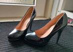 Zwarte pumps hakhoogte 10 cm maat 38, Zwart, Ophalen of Verzenden, Zo goed als nieuw, Pumps