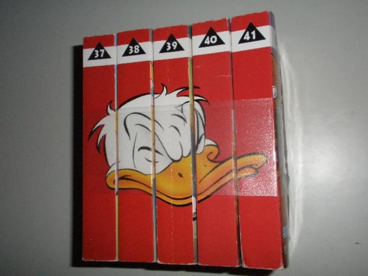 DONALD DUCK DUBBELPOCKETS MET RUGTEKENING, Boeken, Strips | Comics, Zo goed als nieuw, Meerdere comics, Europa, Ophalen of Verzenden