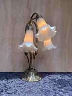 Lily Tafel lamp Tiffany stijl, Antiek en Kunst, Ophalen of Verzenden
