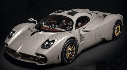 Pocher 1:8 Pagani Utopia Grigio Rinascimento, Hobby en Vrije tijd, Modelauto's | 1:5 tot 1:12, Nieuw, Auto, 1:5 t/m 1:8, Ophalen of Verzenden