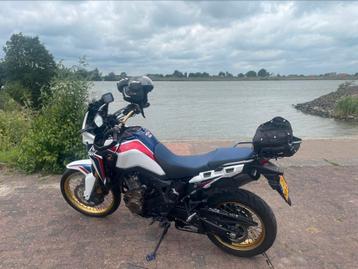 Honda CRF 1000. DCT.  Africa twin crf 1000 dct. beschikbaar voor biedingen