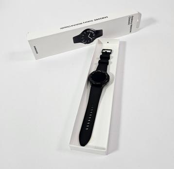 Samsung Galaxy Watch 4 Classic Zwart 42mm beschikbaar voor biedingen