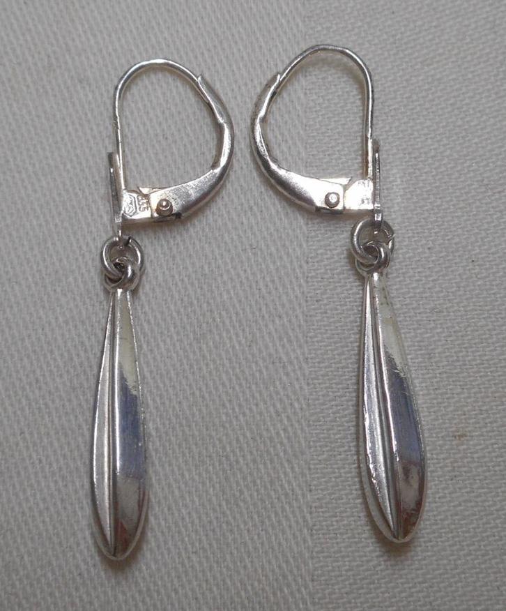 Zilveren vintage oorbellen met pegels nr.752, Sieraden, Tassen en Uiterlijk, Oorbellen, Zo goed als nieuw, Hangers, Zilver, Zilver
