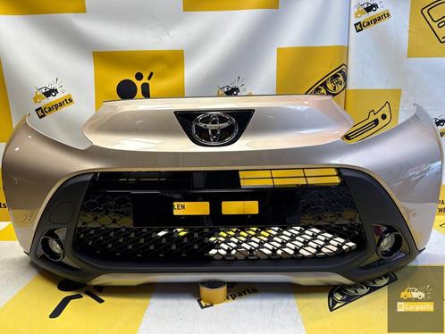 Toyota Aygo X Voorbumper origineel Compleet Nieuw! PDC, Auto-onderdelen, Carrosserie en Plaatwerk, Bumper, Toyota, Voor, Gebruikt