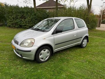Toyota YARIS 1.3-16V VVT-i Sol / Airco /  beschikbaar voor biedingen
