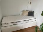 IKEA FLEKKE Daybed with 2 Mattresses – Excellent Condition, Huis en Inrichting, Slaapkamer | Bedden, Ophalen, Wit, Tweepersoons