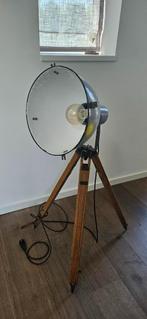 Industriële sta lamp vloerlamp, Huis en Inrichting, Lampen | Vloerlampen, Ophalen, Zo goed als nieuw, Metaal, Industrieel