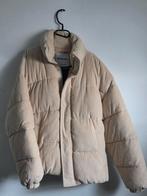 Bershka Corduroy Puffer Jacket - Beige (S), Kleding | Heren, Verzenden, Zo goed als nieuw, Beige