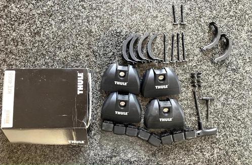Thule KIT 4055  4 voeten voor diverse Thule Dakdragers, Auto diversen, Dakdragers, Zo goed als nieuw, Ophalen