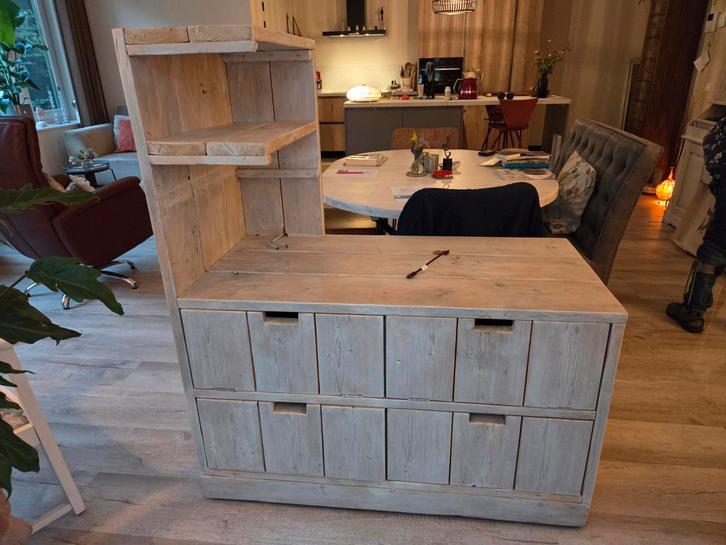 Steigerhouten kast / TV meubel, audiokast handgemaakt, Huis en Inrichting, Kasten | Televisiemeubels, Ophalen