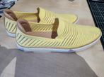UGG Instappers Maat 41, UGG, Instappers, Geel, Ophalen of Verzenden