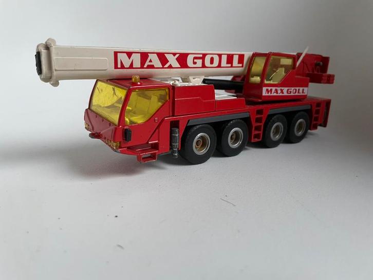 model kraanwagen uitschuifbare giek, rood, Siku 1/55, besp, Hobby en Vrije tijd, Modelauto's | 1:50, Gebruikt, Bus of Vrachtwagen