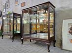 1x Vintage Show Vitrinekast | Dressoir Vitrine Kast Hout, 100 tot 150 cm, 100 tot 150 cm, Ophalen of Verzenden, Glas